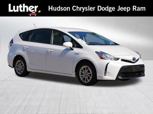 2017 Toyota Prius v Four