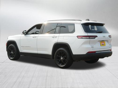 Bright White Clearcoat 2024 Jeep Grand Cherokee L Limited