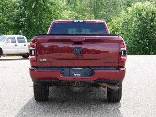 2020 RAM 2500 Big Horn Crew Cab 4X4 6'4' Box