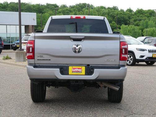 Billet Silver Metallic Clearcoat 2024 RAM 2500 Big Horn Crew Cab 4x4 6'4' Box