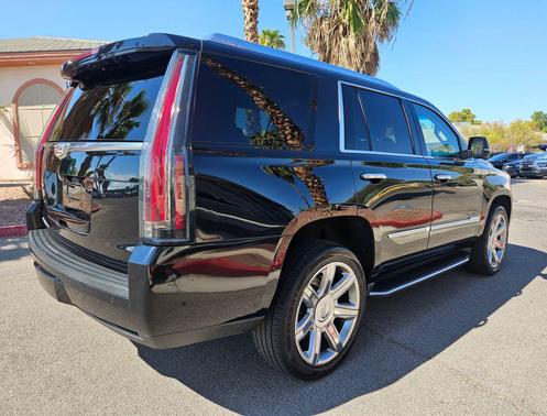 2019 Cadillac Escalade Luxury