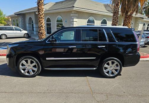 2019 Cadillac Escalade Luxury