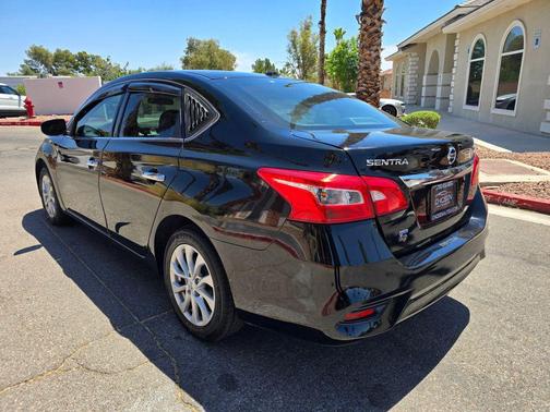 Super Black 2018 Nissan Sentra SV