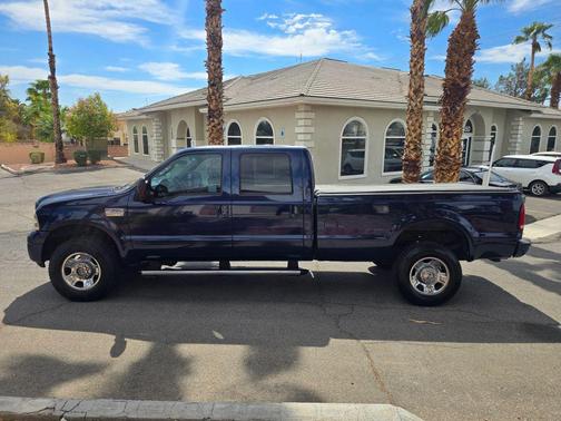 Blue 2007 Ford F-350 XL