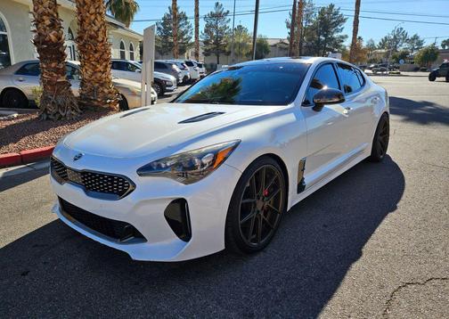 2018 Kia Stinger GT2