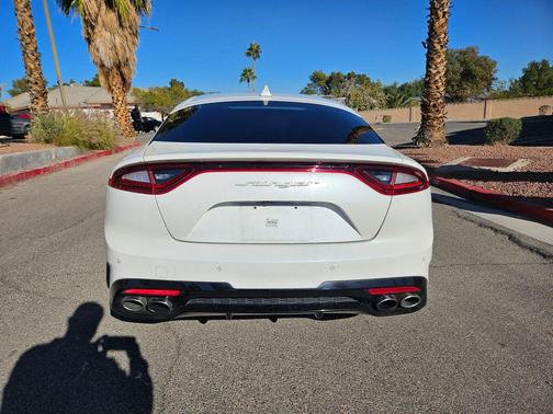 2018 Kia Stinger GT2