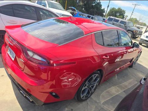 2018 Kia Stinger GT2