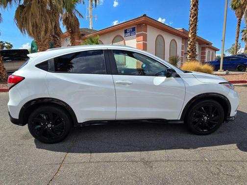 2021 Honda HR-V 2WD Sport