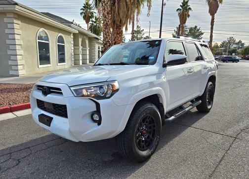 2022 Toyota 4Runner SR5