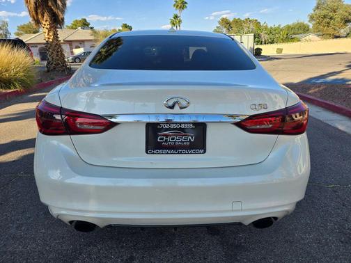 White 2018 INFINITI Q50 3.0t LUXE