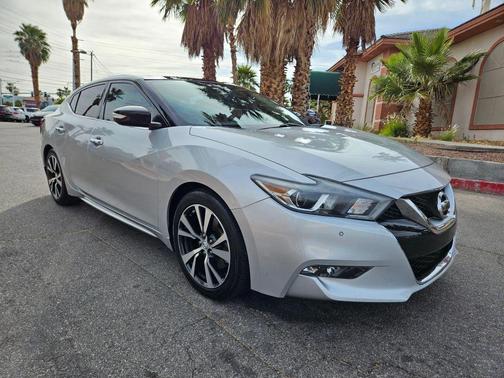 Brilliant Silver 2017 Nissan Maxima 3.5 SL