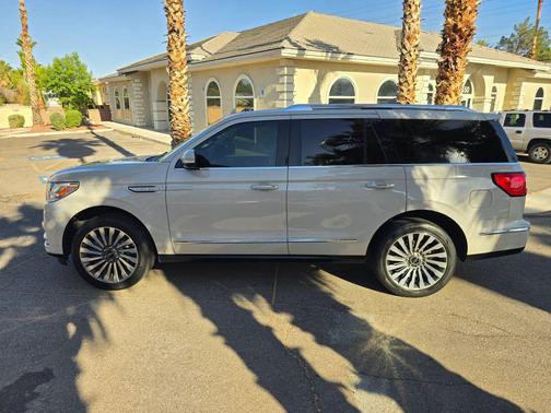 Ceramic Pearl 2020 Lincoln Navigator Reserve