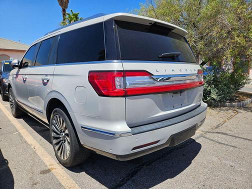Ceramic Pearl 2020 Lincoln Navigator Reserve