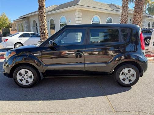 2013 Kia Soul Base