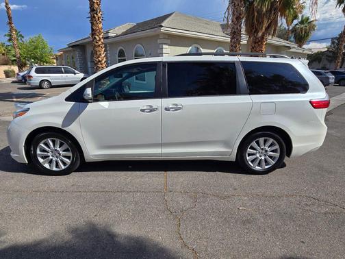 2017 Toyota Sienna Limited