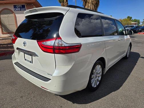 2017 Toyota Sienna Limited