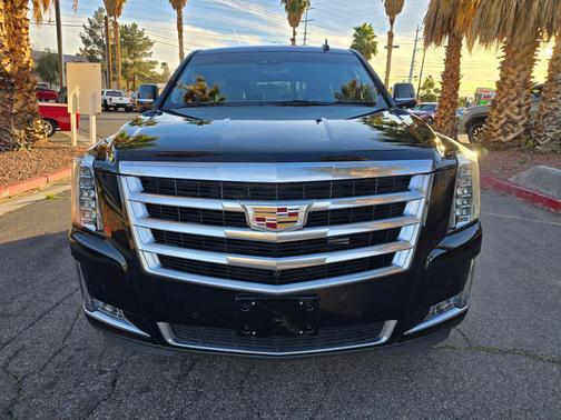 2020 Cadillac Escalade Luxury