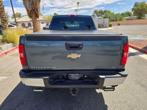 Imperial Blue Metallic 2009 Chevrolet Silverado 2500 LT Crew Cab