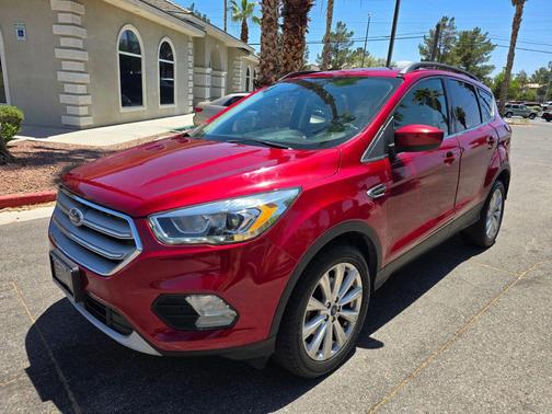 Ruby Red Metallic Tinted Clearcoat 2019 Ford Escape SEL