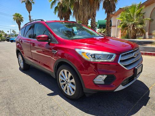 Ruby Red Metallic Tinted Clearcoat 2019 Ford Escape SEL