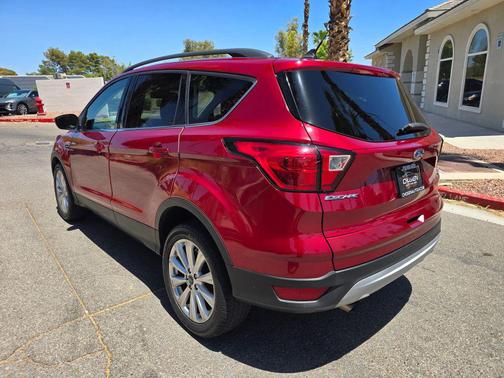 Ruby Red Metallic Tinted Clearcoat 2019 Ford Escape SEL