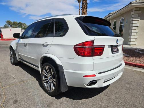 Alpine White 2011 BMW X5 xDrive50i