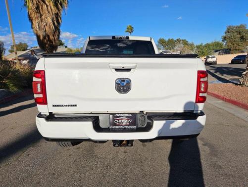 2019 RAM 2500 Big Horn Crew Cab 4x2 6'4' Box