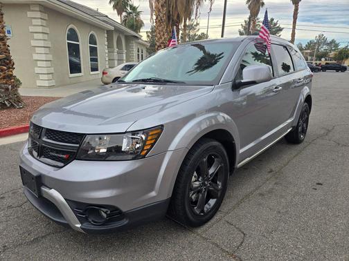 2018 Dodge Journey Crossroad