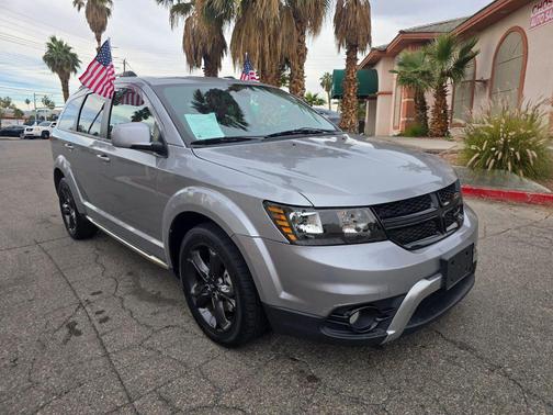 2018 Dodge Journey Crossroad