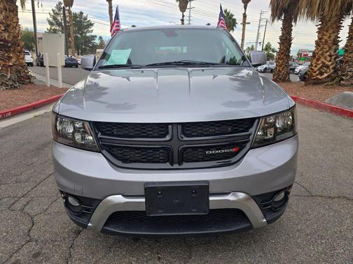2018 Dodge Journey Crossroad