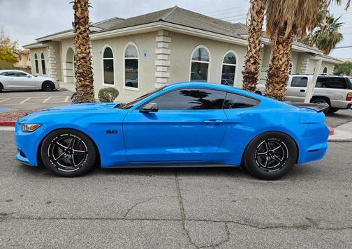 2017 Ford Mustang GT