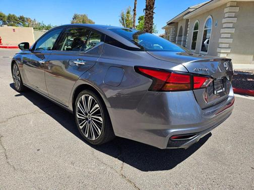 2023 Nissan Altima 2.5 SL