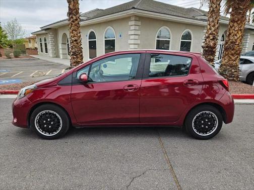 2017 Toyota Yaris L