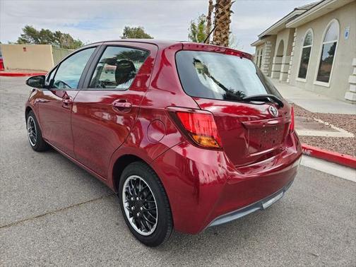 2017 Toyota Yaris L