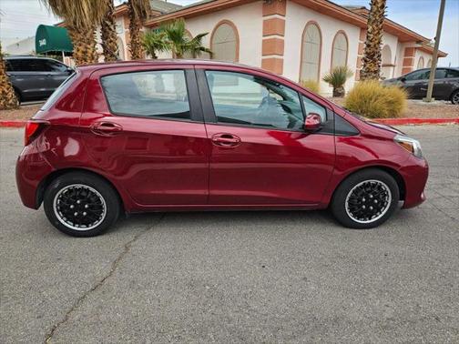 2017 Toyota Yaris L