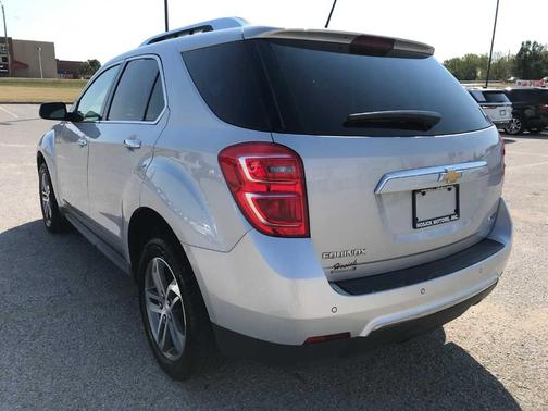 Silver Ice Metallic 2017 Chevrolet Equinox Premier