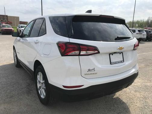 Summit White 2024 Chevrolet Equinox LS