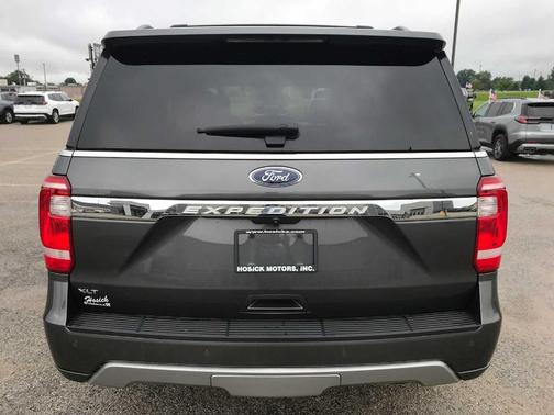 Magnetic Metallic 2020 Ford Expedition XLT