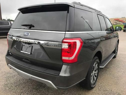 Magnetic Metallic 2020 Ford Expedition XLT