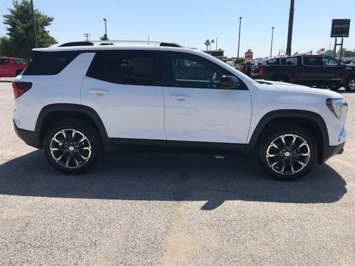Summit White 2027 GMC Terrain ELEVATION