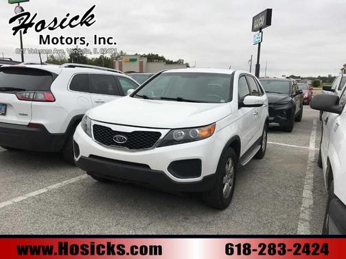 Snow White Pearl 2011 Kia Sorento LX