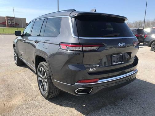 Metallic 2022 Jeep Grand Cherokee L Overland