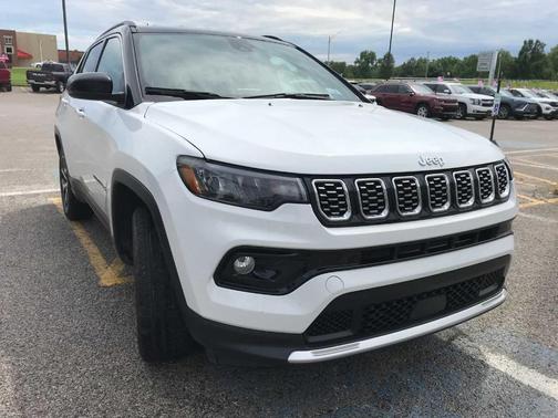 Bright White Clearcoat 2025 Jeep Compass Limited