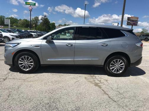 Moonstone Gray Metallic 2024 Buick Enclave Premium
