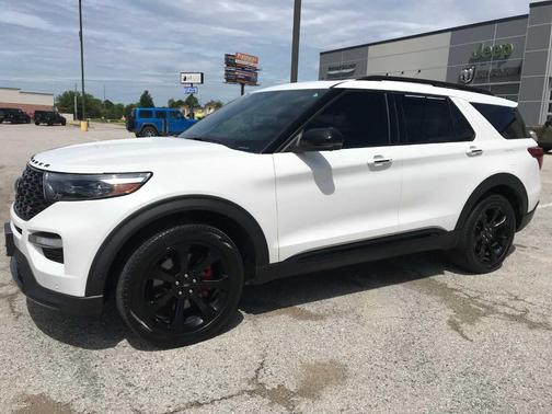 Star White 2021 Ford Explorer ST