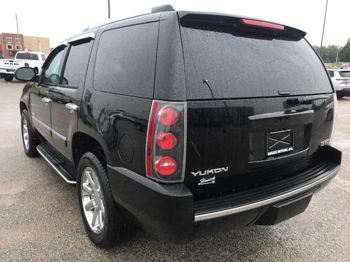 Onyx Black 2013 GMC Yukon Denali