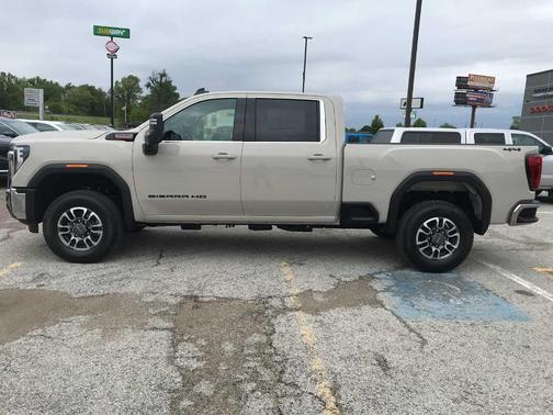 Dune 2026 GMC Sierra 2500 SLE
