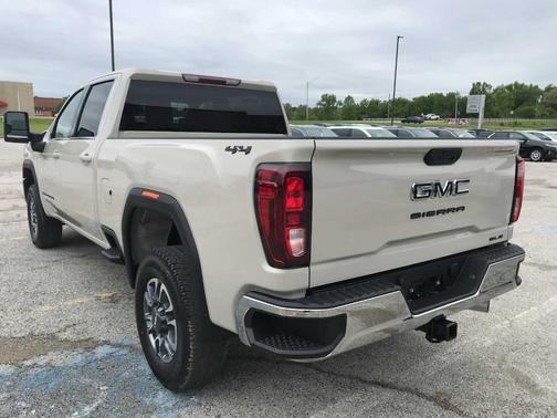 Dune 2026 GMC Sierra 2500 SLE