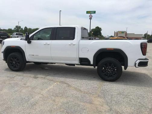 Summit White 2026 GMC Sierra 2500 AT4
