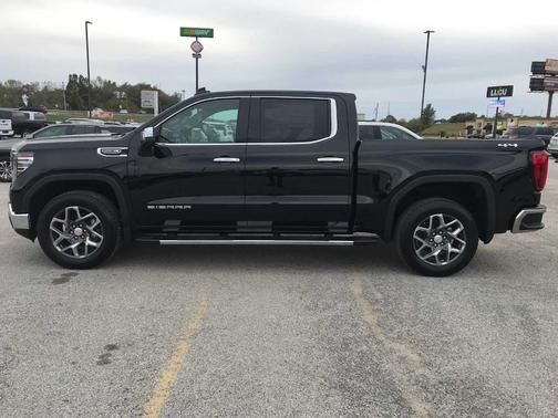 Onyx Black 2026 GMC Sierra 1500 SLT